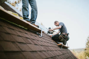 Local Roofers in W Friendship, MD